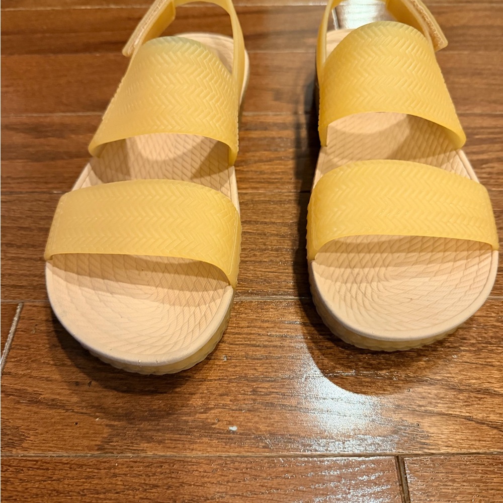 Reef Water Vista Women’s Two-Strap Sandals- EUC - Picture 6 of 8